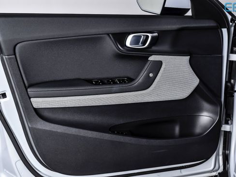 Used 2023 Polestar Polestar 2 w/ Pilot Pack image 13