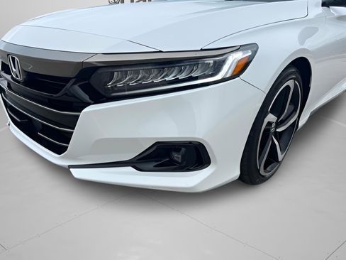 Certified 2022 Honda Accord Sport image 8
