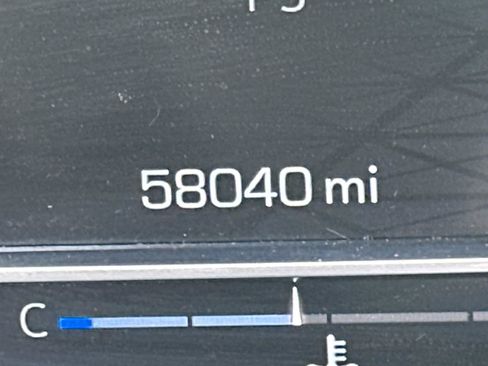 Used 2022 GMC Yukon Denali image 30