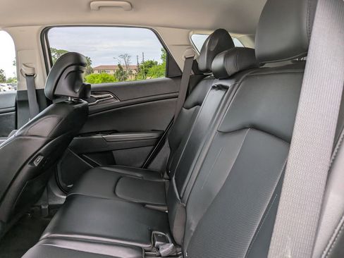 Certified 2023 Kia Sportage EX FWD image 18