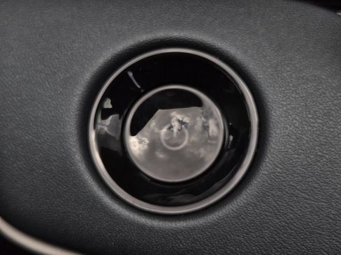 New 2026 Nissan Leaf Platinum+ FWD image 29