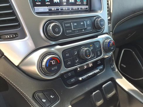 Used 2019 Chevrolet Tahoe LT AWD/4WD image 23