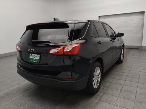 Used 2021 Chevrolet Equinox LS w/ LS Convenience Package FWD image 9