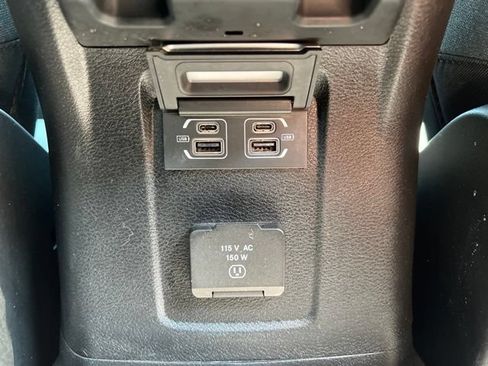 Used 2024 Jeep Wrangler Unlimited Sahara AWD/4WD image 14