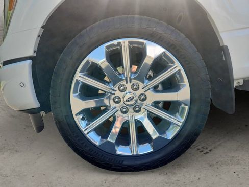 Certified 2022 Ford F150 Limited AWD/4WD image 9