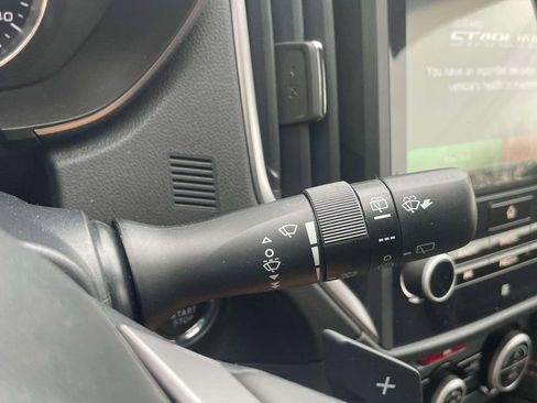 Used 2023 Subaru Crosstrek 2.5i Limited image 24