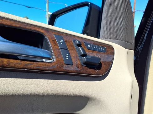 Used 2012 Mercedes-Benz ML 350 4MATIC image 18