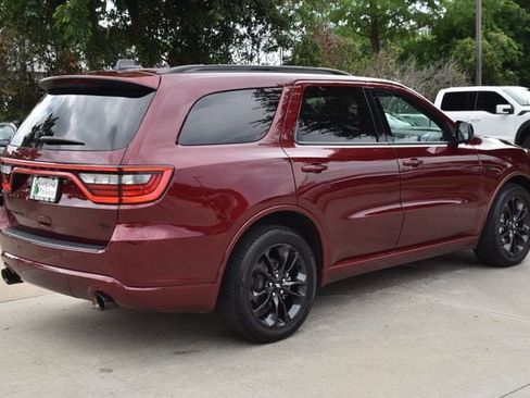 Used 2025 Dodge Durango R/T w/ Blacktop Package AWD/4WD image 7