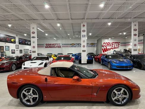 Used 2006 Chevrolet Corvette Convertible w/ Preferred Equipment Group image 5