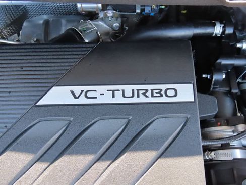 Used 2023 Nissan Rogue SV image 11