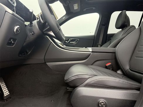 New 2026 Mercedes-Benz GLC 300 image 20