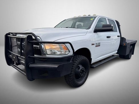 Used 2014 RAM 3500 Tradesman w/ Chrome Appearance Group image 2