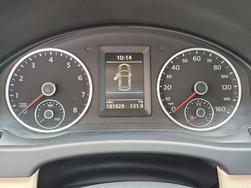 Used 2012 Volkswagen Tiguan SEL AWD/4WD image 21