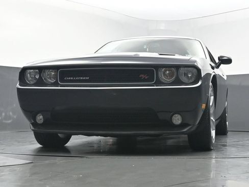 Used 2013 Dodge Challenger R/T Plus RWD image 42