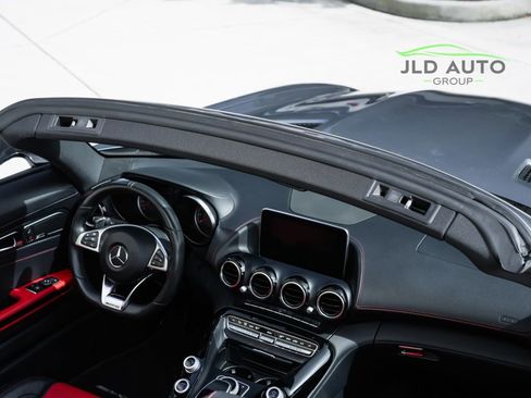 Used 2018 Mercedes-Benz AMG GT Roadster image 42