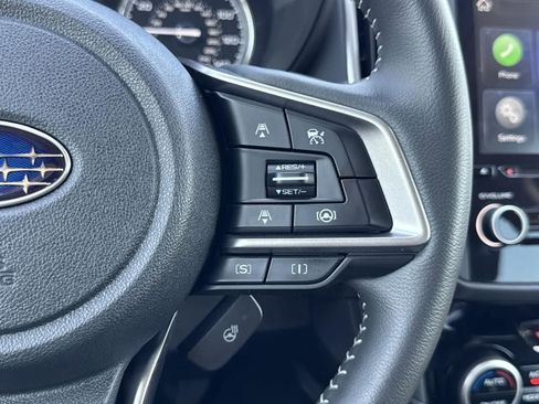 Used 2023 Subaru Forester Touring image 12
