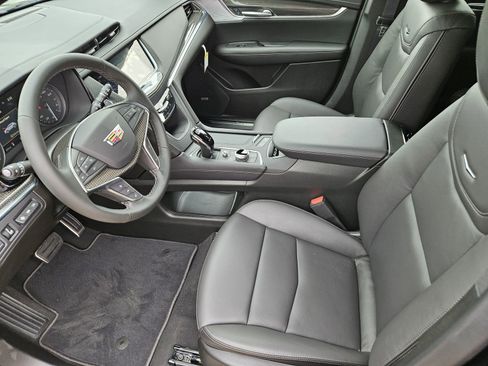 New 2026 Cadillac XT5 Sportv image 16