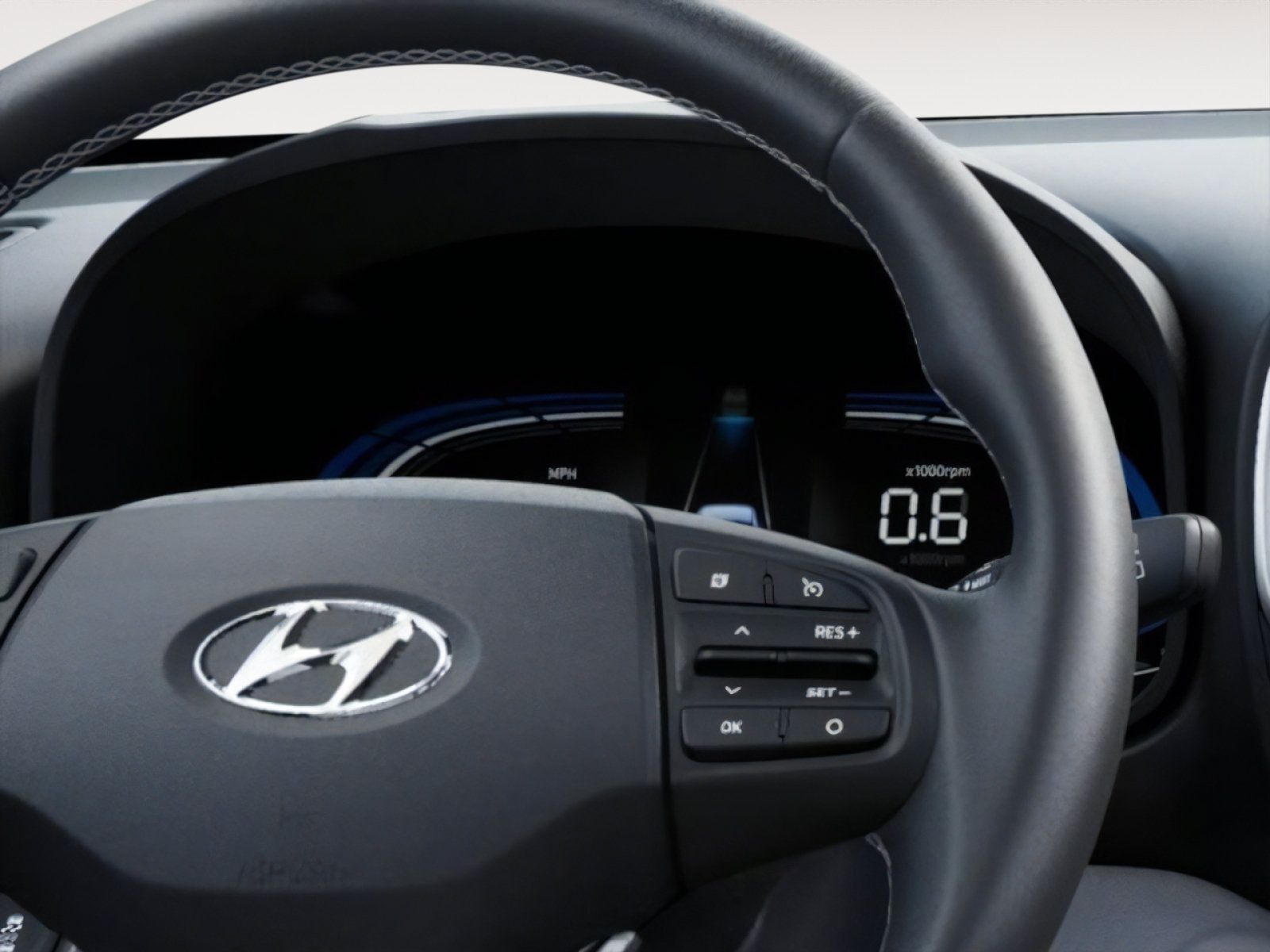 New 2026 Hyundai Venue SEL FWD image 14