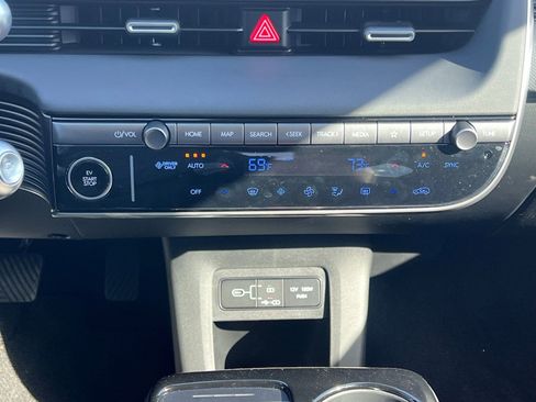 New 2025 Hyundai Ioniq 5 SEL image 32