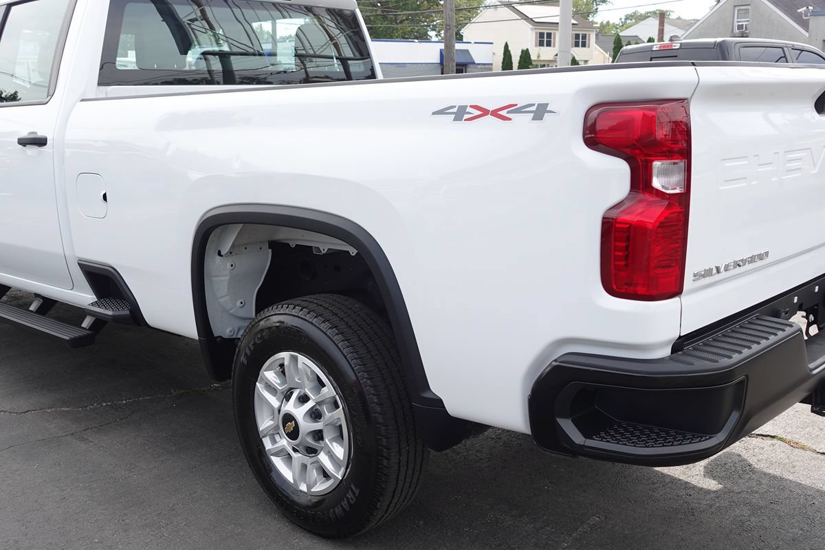 Used 2025 Chevrolet Silverado 2500 W/T AWD/4WD image 10