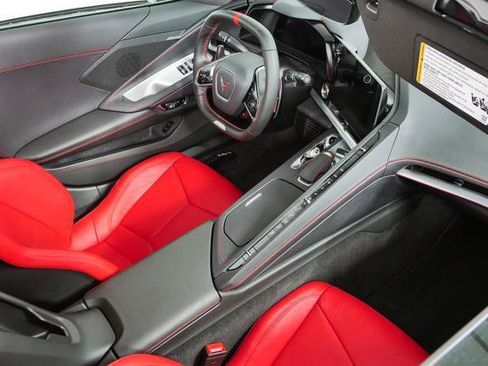 Used 2024 Chevrolet Corvette Z06 RWD image 28