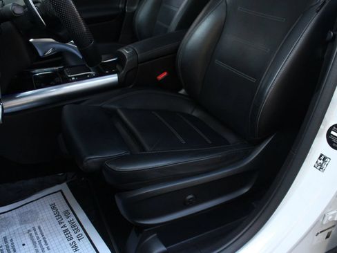 Used 2021 Mercedes-Benz GLA 35 AMG 4MATIC w/ Premium Package image 18