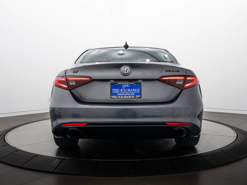 Used 2019 Alfa Romeo Giulia Ti w/ TI Performance Package AWD/4WD image 22