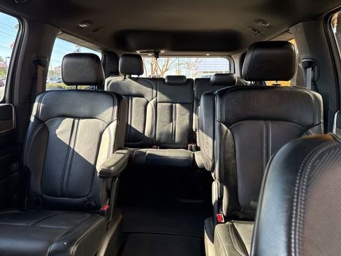 Used 2024 Jeep Wagoneer Series II image 22