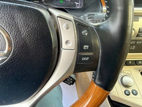 Used 2013 Lexus ES 300h w/ Luxury Pkg FWD image 28