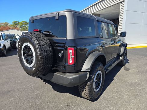 New 2025 Ford Bronco Outer Banks w/ Sasquatch Package image 4