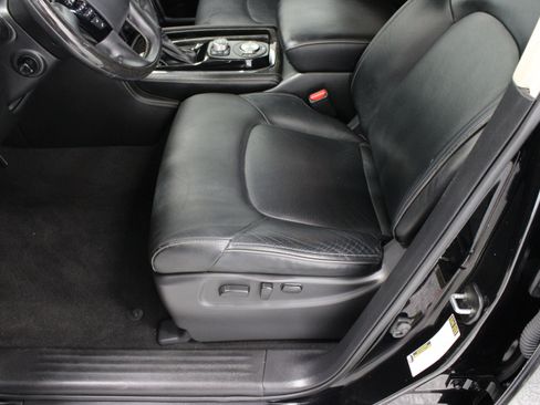 Used 2020 INFINITI QX80 Luxe w/ All-Season Package RWD image 15