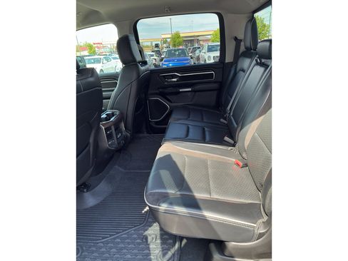 Used 2022 RAM 1500 Laramie AWD/4WD image 10