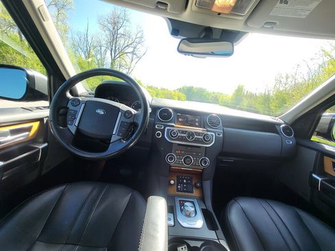 Used 2016 Land Rover LR4 HSE AWD/4WD image 11
