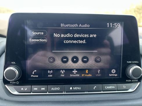 Used 2023 Nissan Rogue SV image 21