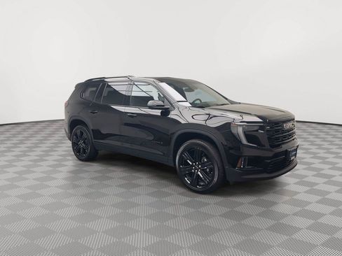 Used 2025 GMC Acadia Elevation w/ Elevation Premium Package AWD/4WD image 38