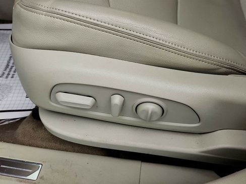 Used 2019 GMC Terrain Denali w/ Advanced Safety Package image 12