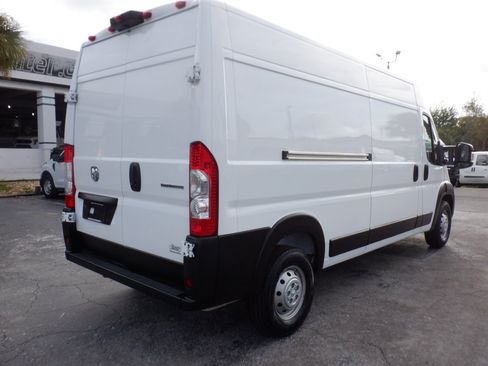 Used 2023 RAM ProMaster 2500 FWD image 6