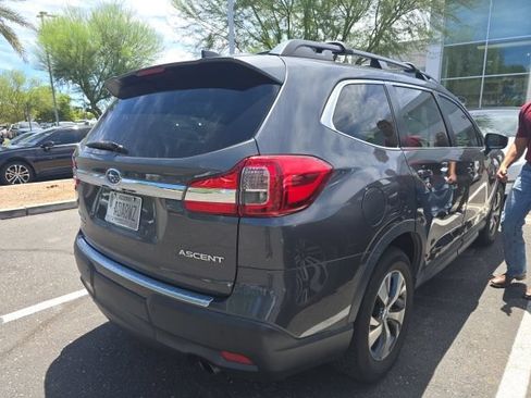 Used 2019 Subaru Ascent Premium AWD/4WD image 3