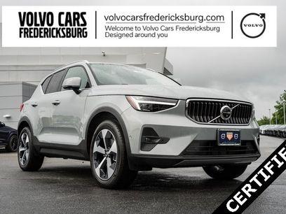 Certified 2025 Volvo XC40 B5 Plus w/ Protection Package Premier