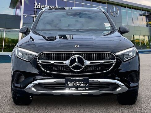 Used 2026 Mercedes-Benz GLC 300 4MATIC image 3