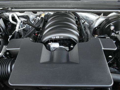 Used 2015 Chevrolet Suburban LTZ image 57