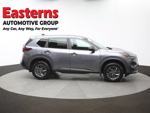 Used 2023 Nissan Rogue S AWD/4WD image 46
