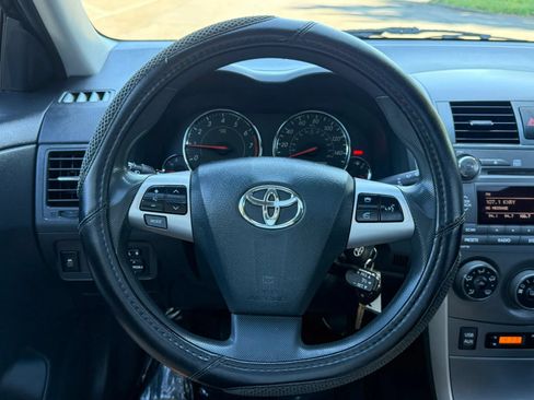 Used 2011 Toyota Corolla S FWD image 9