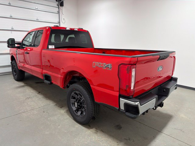 New 2027 Ford F350 XLT w/ FX4 Off-Road Package AWD/4WD image 6