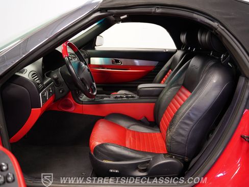 Used 2003 Ford Thunderbird image 38