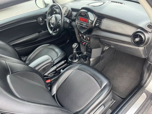 Used 2014 MINI Cooper 2-Door Hardtop image 15