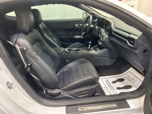 Used 2024 Ford Mustang GT Premium RWD image 11