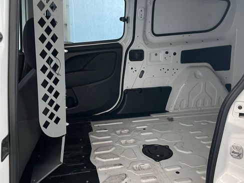 Used 2017 RAM ProMaster City Tradesman w/ Rear Back-up Camera Group image 15