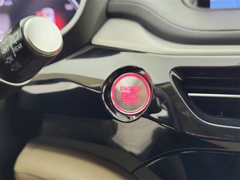 Used 2023 Acura MDX Technology image 20