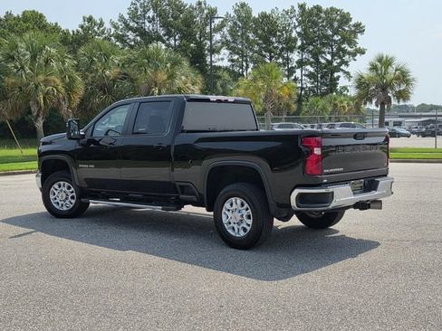 Used 2024 Chevrolet Silverado 3500 LT w/ Safety Package AWD/4WD image 4
